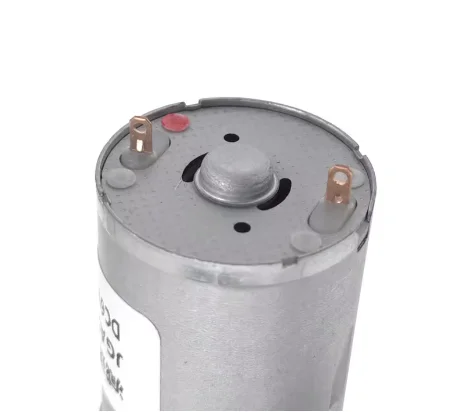 Motorreductor JGA25-370 12V 400RPM - Alto torque y precisión para aplicaciones en robótica y automatización.