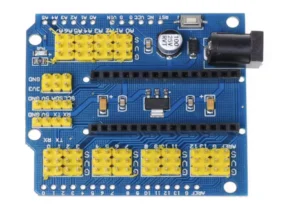 El Shield de Expansión Arduino Nano facilita la conexión de múltiples módulos y sensores a tu Arduino Nano, perfecto para proyectos electrónicos y prototipos DIY.
